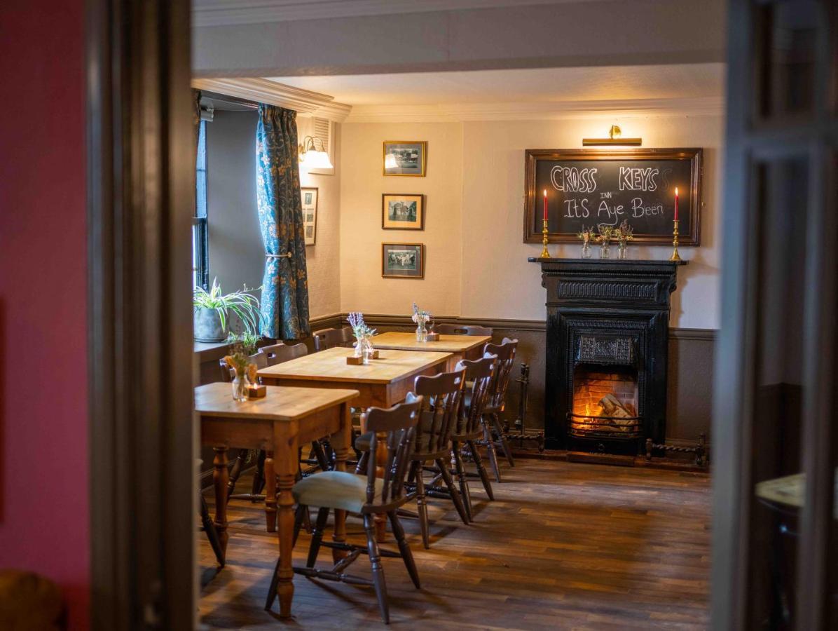 Cross Keys Inn Ettrickbridge Ettrickbridge End Esterno foto